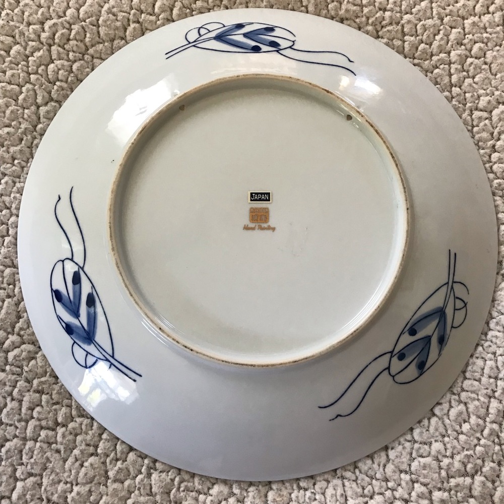 Antique Arita Handcrafted Japanese Plate - Picture 4 of 5